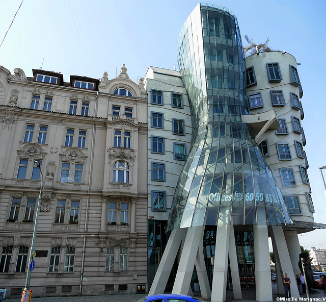 Prague : La Maison dansante (Tchéquie)