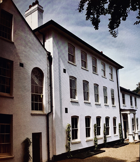 Dawn House exterior, 1998