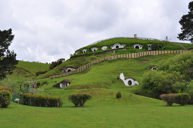 Bag End Hobit holes