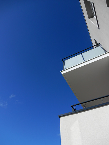 le bleu du ciel qui met la tete à l'envers