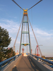 Financial footbridge