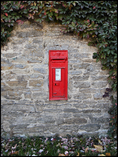 Shipton Manor post box
