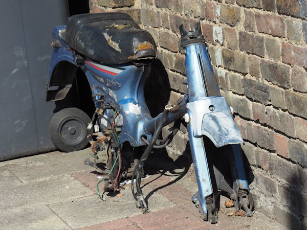 Dumped moped