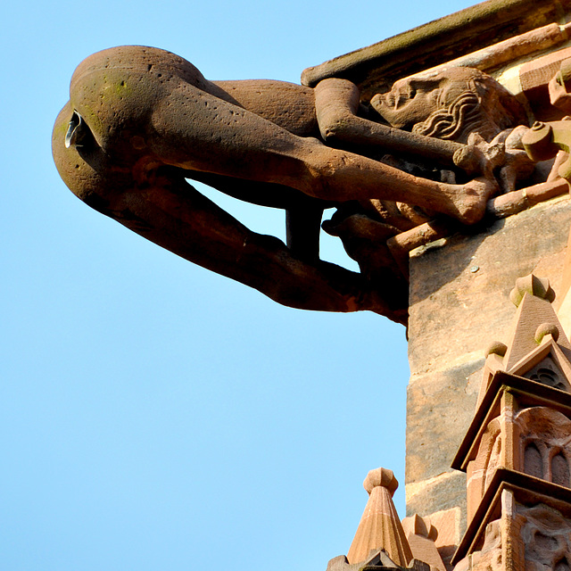 "Defecating person" - "Hinternentblößer", south side Cathedral of Our Lady (Münster)