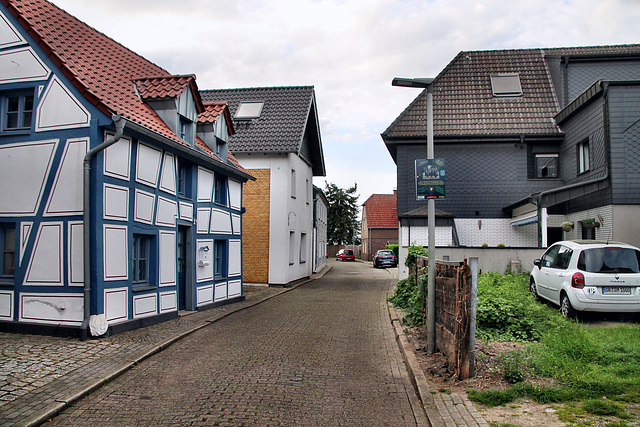 Krumme Straße (Oberhausen-Holten) / 3.05.2025