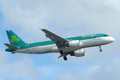 EI-DEJ approaching Gatwick - 30 June 2016