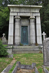 putney vale cemetery, london