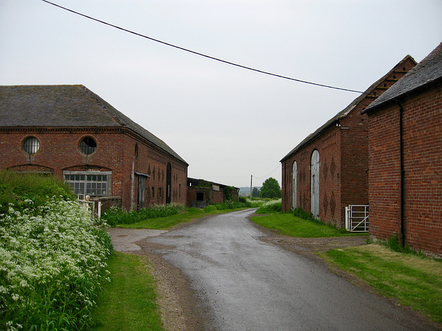 Farm buildings at Catstree