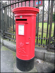 Poplar pillar box