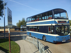 DSCF5008 Delaine Buses 157 (AD64 DBL) leaving Bourne bus station - 29 Sep 2018