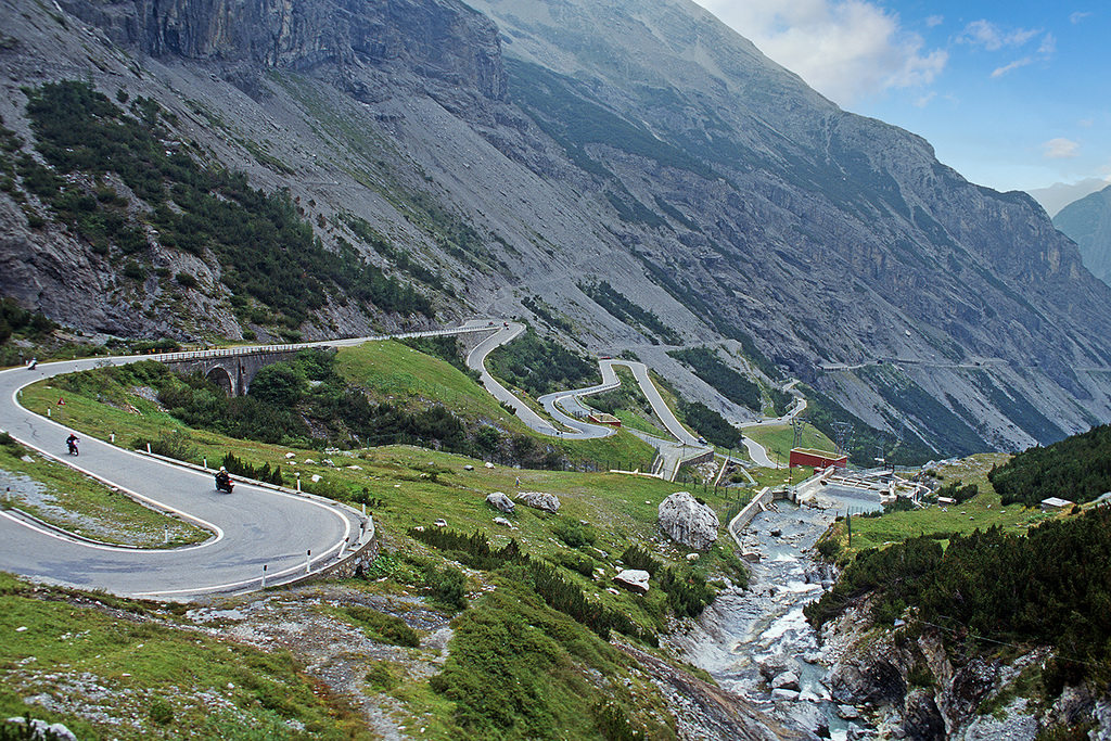 Passo dello Stelvio (Stilfserjoch) - snake road