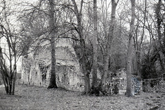 Ruines de l'église St-Médard du Villalet