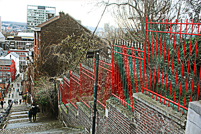 Vers la montagne de Bueren a Liège. Vers la montagne de Bueren a Liège.