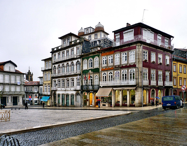 Guimarães - Largo do Toural