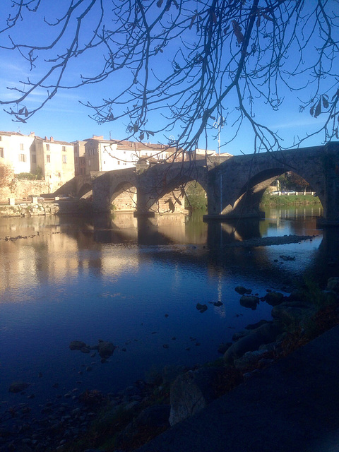 Vue sur le pont vieux