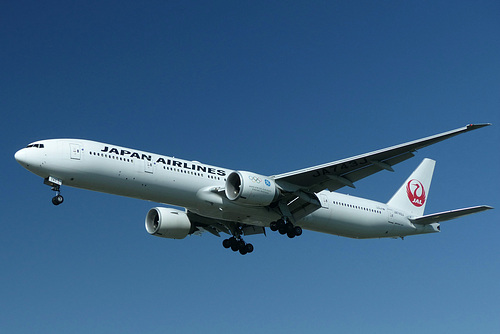 JA743J approaching Heathrow - 8 April 2017