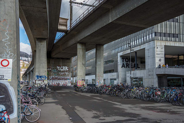 beim 'Toni-Areal' Zürich-West (© Buelipix)