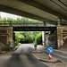 Max-Eyth-Straße, Brücke der Walsumbahn unter der A42-Autobahnbrücke (Oberhausen-Buschhausen) / 6.09.2020