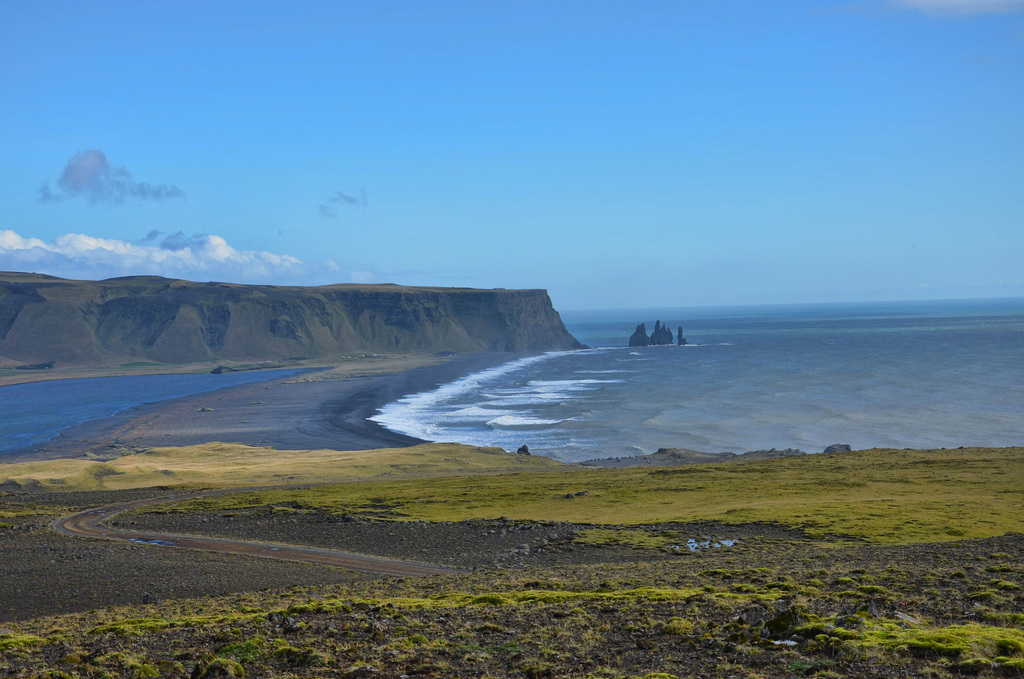 the coast around Dyrhólaey