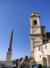 Convergents à l’infini.... c’est  Trinità dei Monti