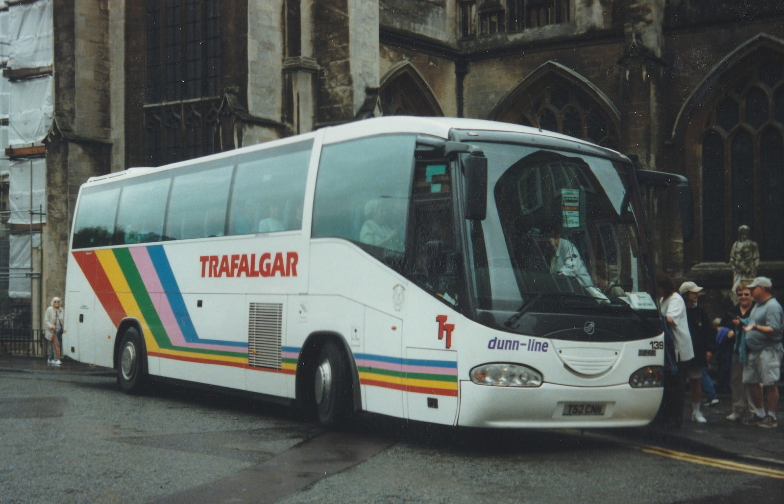 Dunn-Line 139 (T52 CNN) in the city of Bath – 8 Aug 1999 (420-14A)