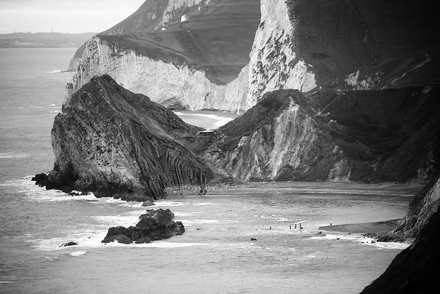 wild swimming 3 B&W