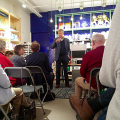 Talk by professor Fik Meijer at bookshop Kooyker