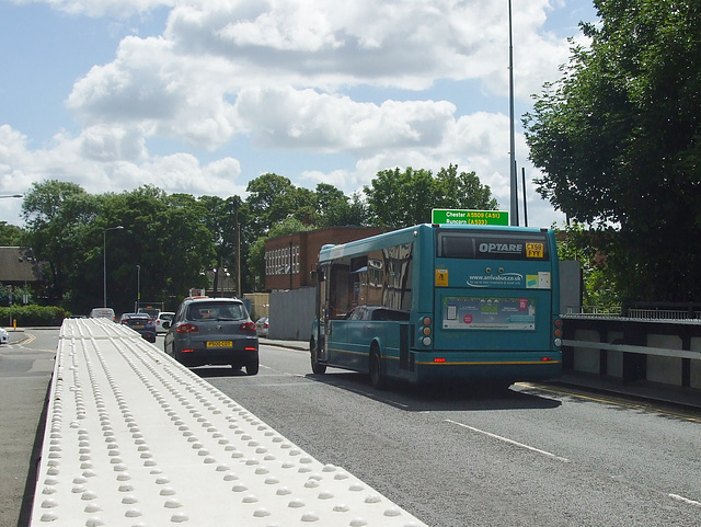 DSCF7676 Arriva 679 (CX58 FYY) in Northwich - 15 June 2017