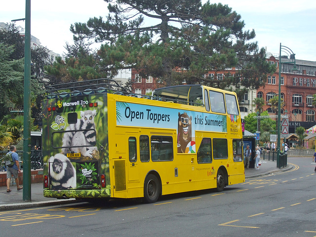 DSCF3671 Yellow Buses 433 (T204 XBV) in Bournemouth - 27 Jul 2018