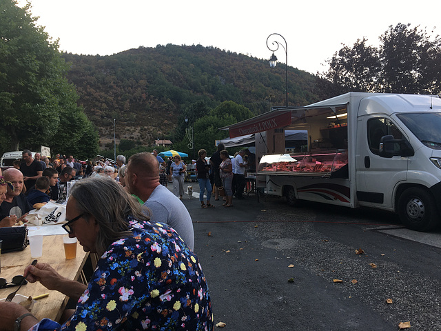 Marché gourmand à Belcaire Aude