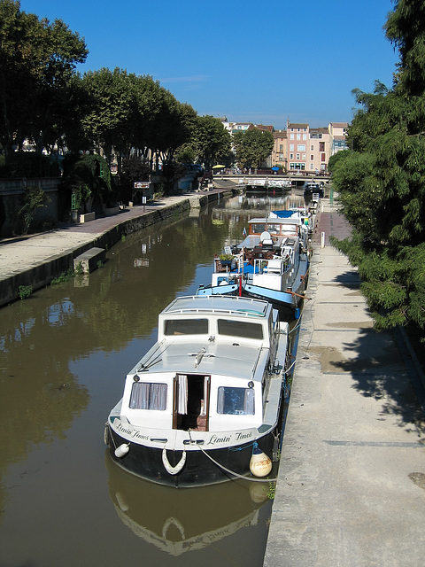 Narbonne, Canal de la Robine - 2004-09-30--Ix500-IMG 0914