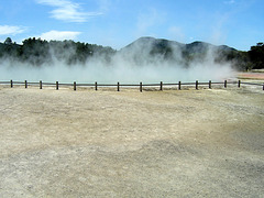 Wai-O-Tapu - hot Champagne Pool