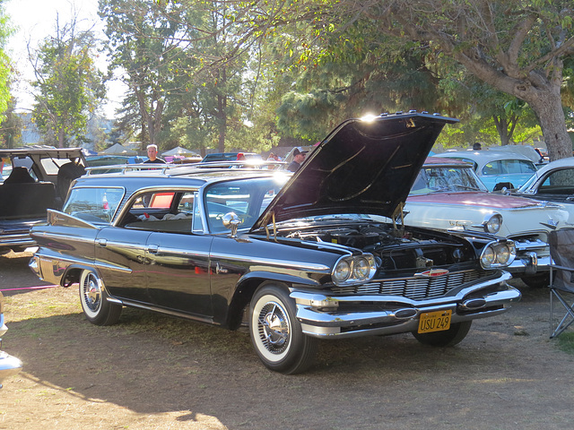 1960 Dodge Polara Wagon