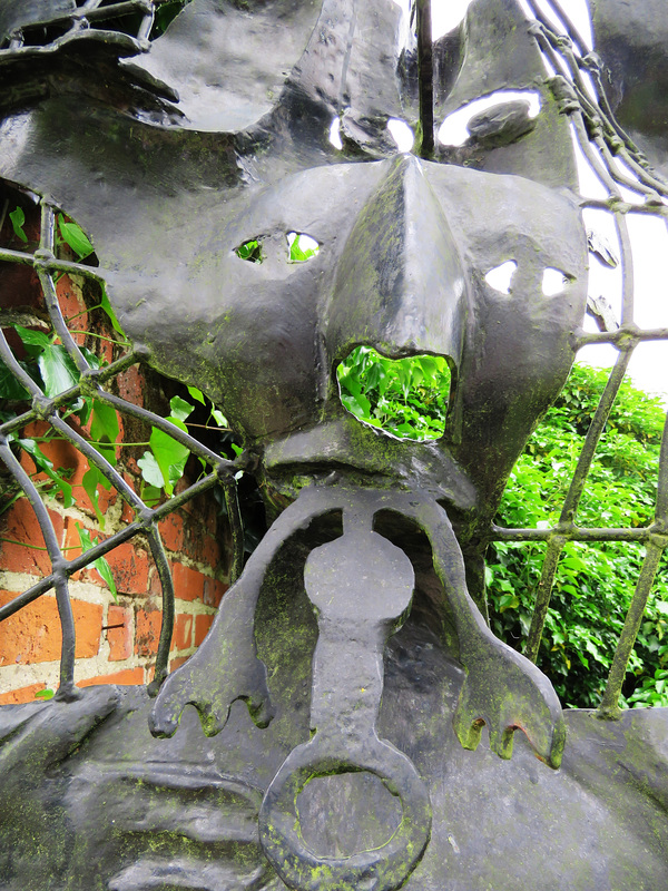 feeringbury manor gardens, essex