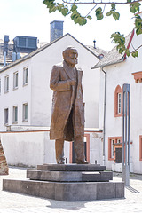 DCC00543 Karl-Marx-Statue