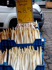 Trier- Asparagus in the Main Market