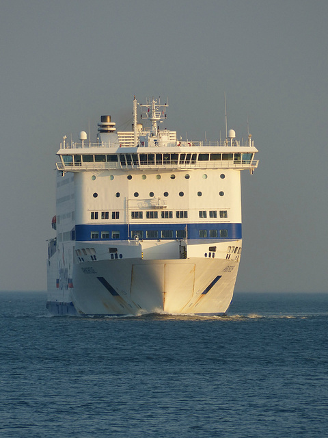 Armorique arriving at Plymouth (1) - 21 May 2018