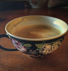 Espesso inside of a cup.