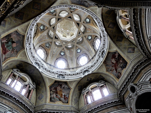 Stroll through Turin / Torino Piemont Tour 2019 1 x PiP Stroll through Turin / Torino Piemont Tour 2019 1 x PiP