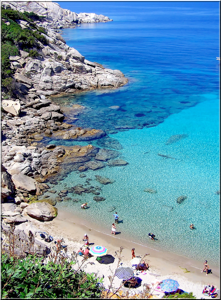 Capo Testa : Spiaggia dei due mari, rena di levante