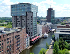 Blick vom Riesenrad zum Harburger Westlichen Bahnhofskanal