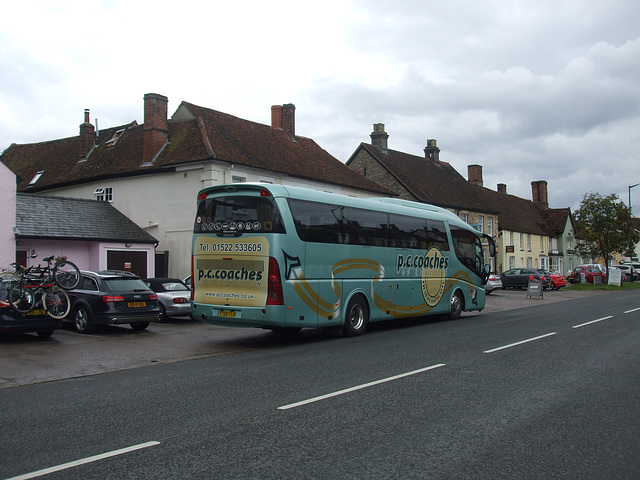 P.C. Coaches of Lincoln YT09 FLH in Long Melford - 22 Jul 2017 (DSCF9020)