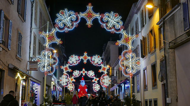 MONTBELIARD: Marché de Noël 13.