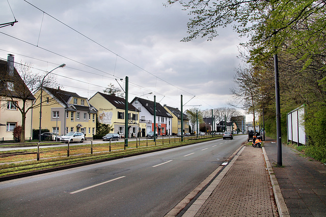 B231 Frintroper Straße (Essen-Borbeck) / 2.04.2022