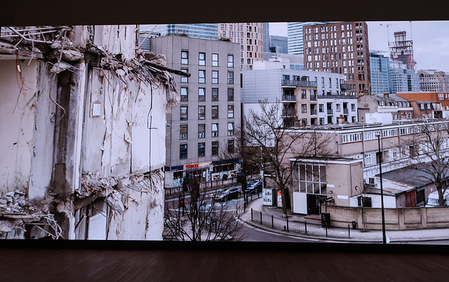 Video installation: Robin Hood Gardens, Poplar, London