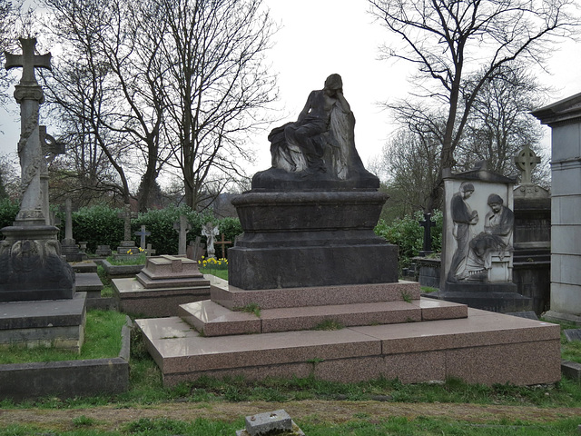 norwood cemetery, london