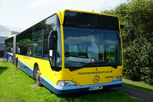 BU53ZWV at the Runway Visitor Park - 11 July 2015