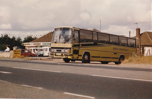 Essex Coachways TMD 292Y leaving Sanara Services, Red Lodge – 20 Aug 1988 (71-6) Essex Coachways TMD 292Y leaving Sanara Services, Red Lodge – 20 Aug 1988 (71-6)