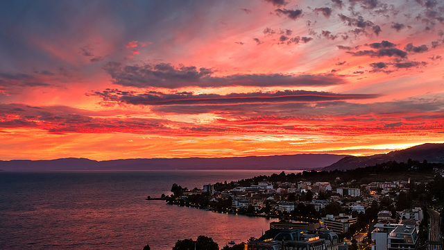 200826 Montreux crepuscule