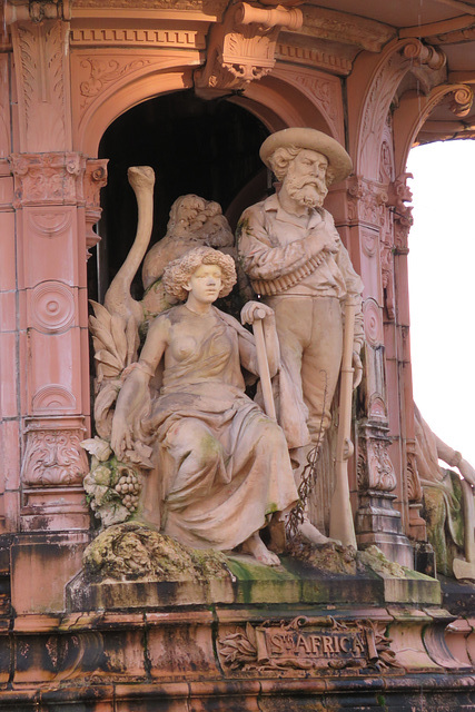 doulton fountain, glasgow green